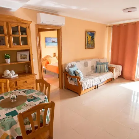 Bonito Apartamento Cerca De La Playa, Planta Alta. *