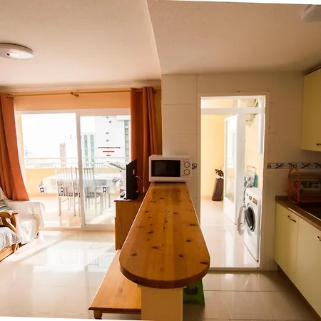 Bonito Apartamento Cerca De La Playa, Planta Alta. Apartment