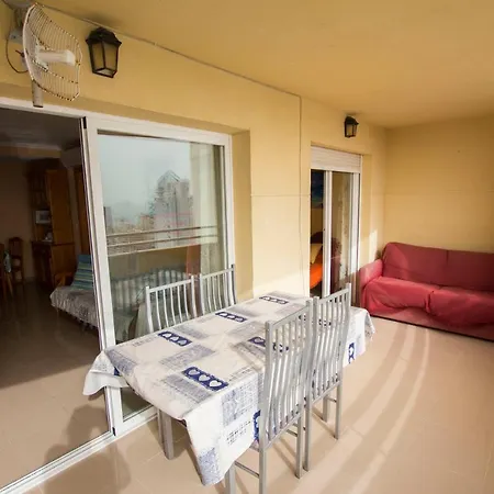 Bonito Apartamento Cerca De La Playa, Planta Alta. Apartment *