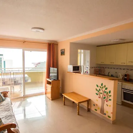 Bonito Apartamento Cerca De La Playa, Planta Alta.